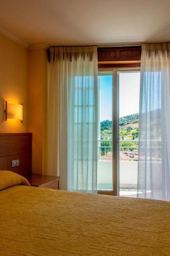 Hotel Mabu Ourense Esterno foto