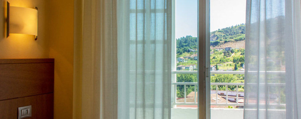Hotel Mabu Ourense Esterno foto
